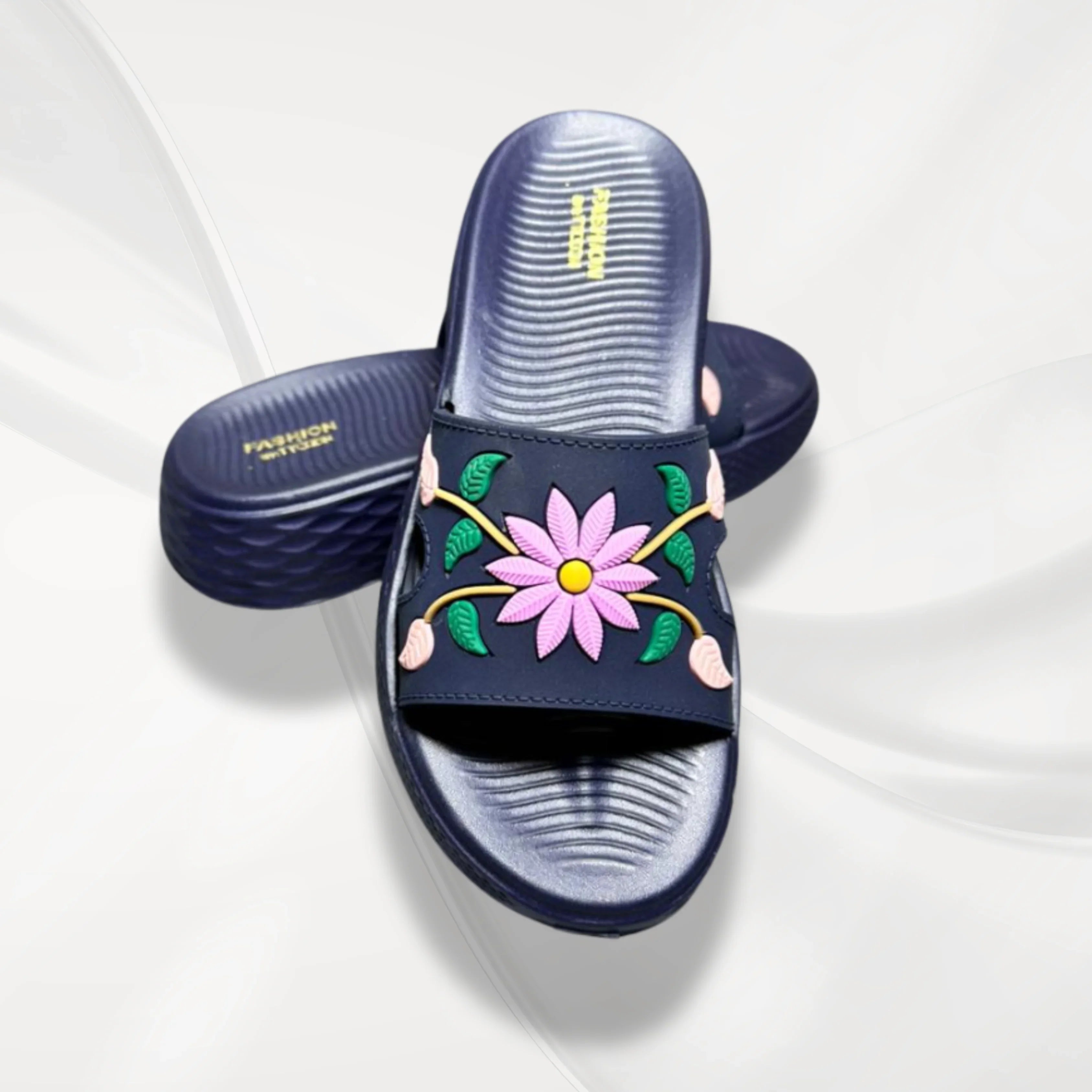 Women’s Comfortable Flat Sole Slippers
