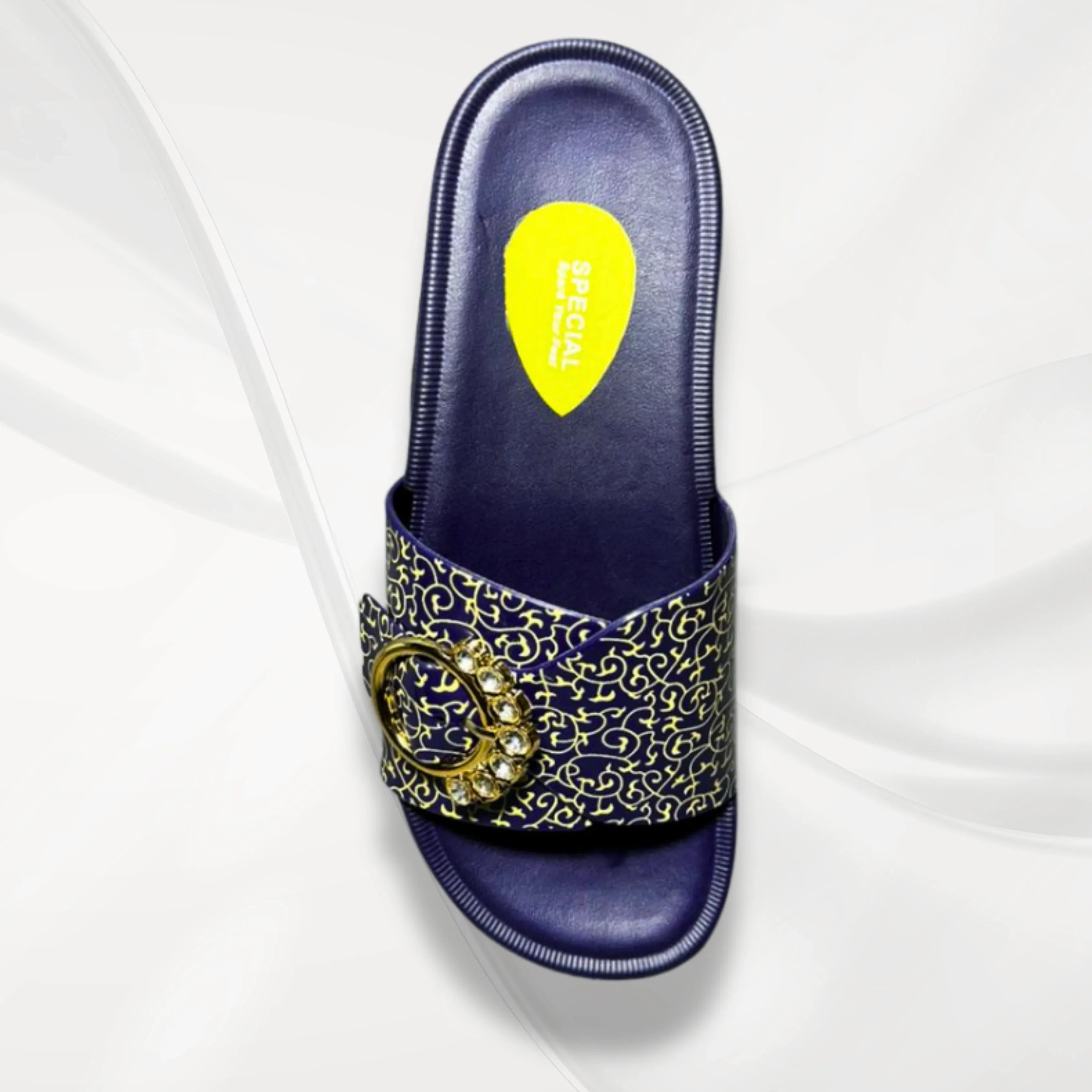 Women’s Comfortable Flat Sole Slippers