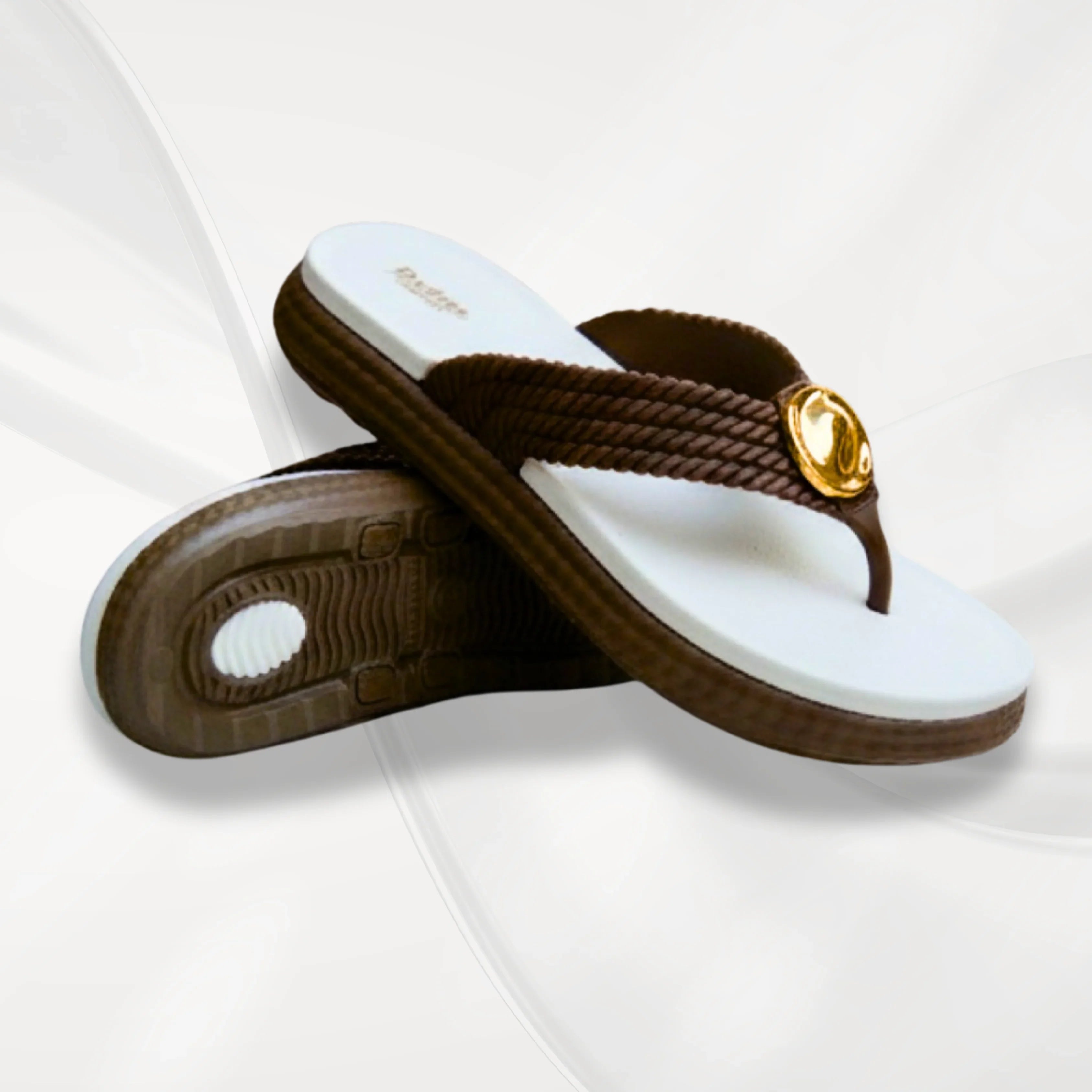 Women’s Comfortable Flat Sole Slippers