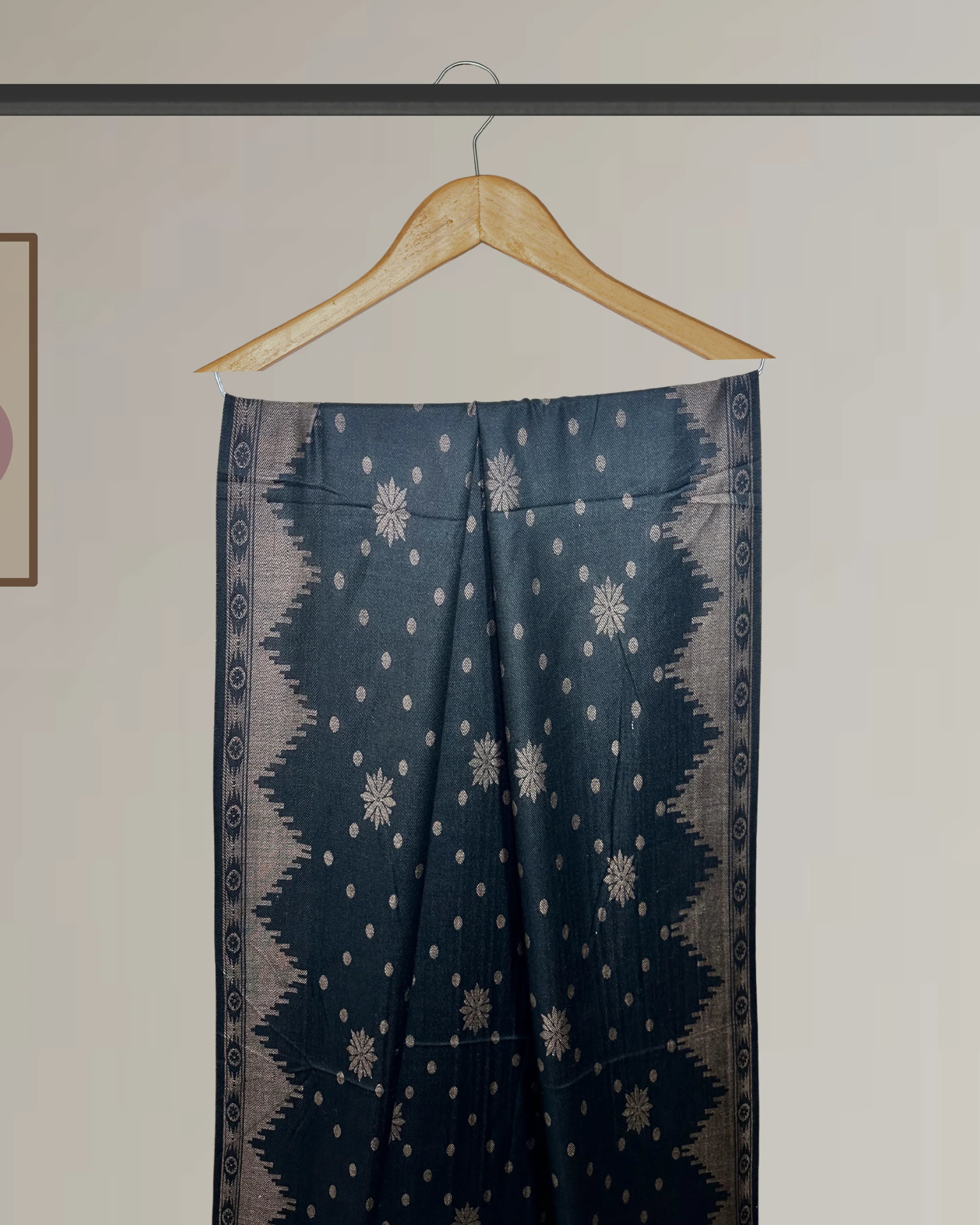 Winter Printed Shawl with border design - Ws127