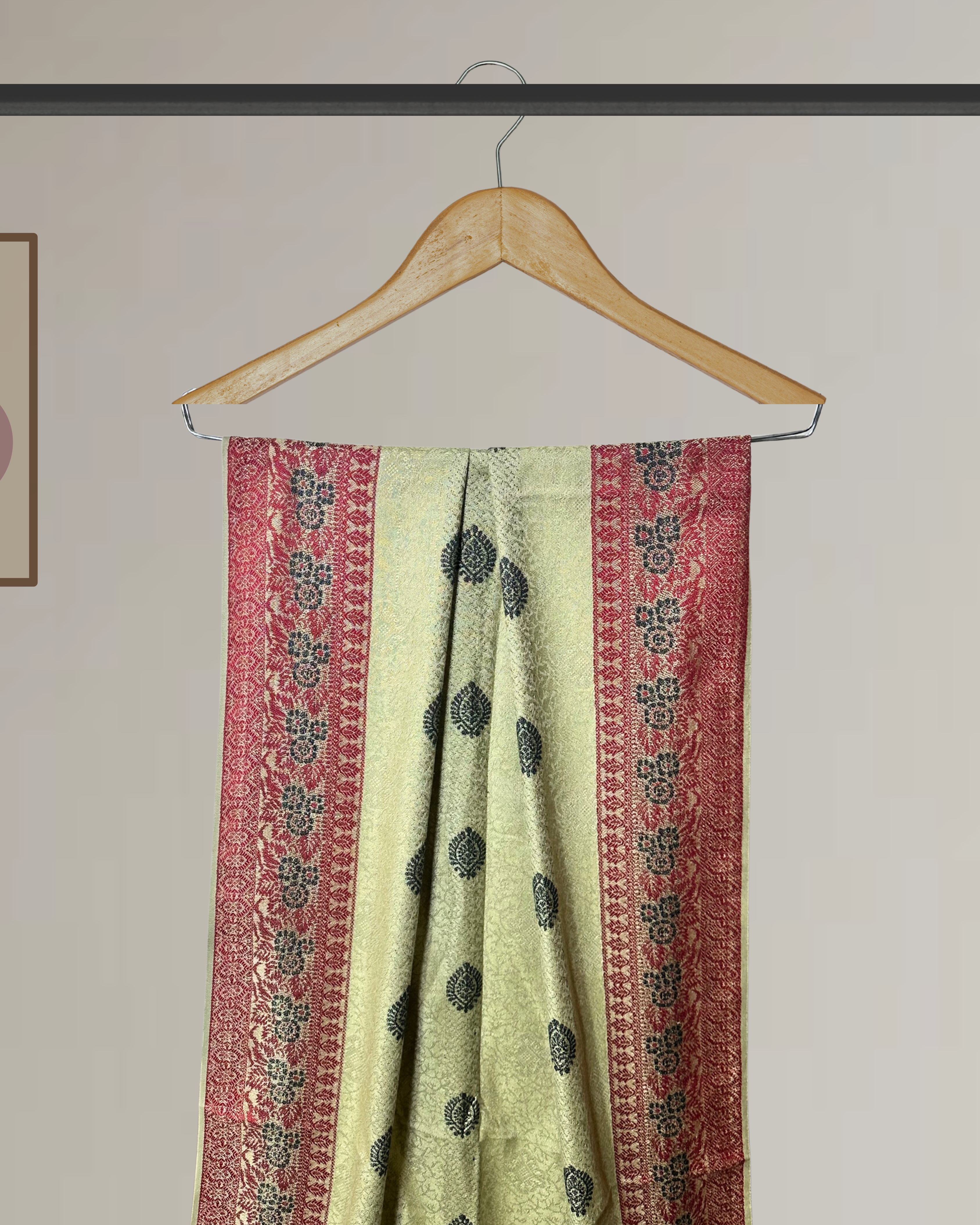 Winter Printed Shawl with 4-Side Border & Tassels - Ws133