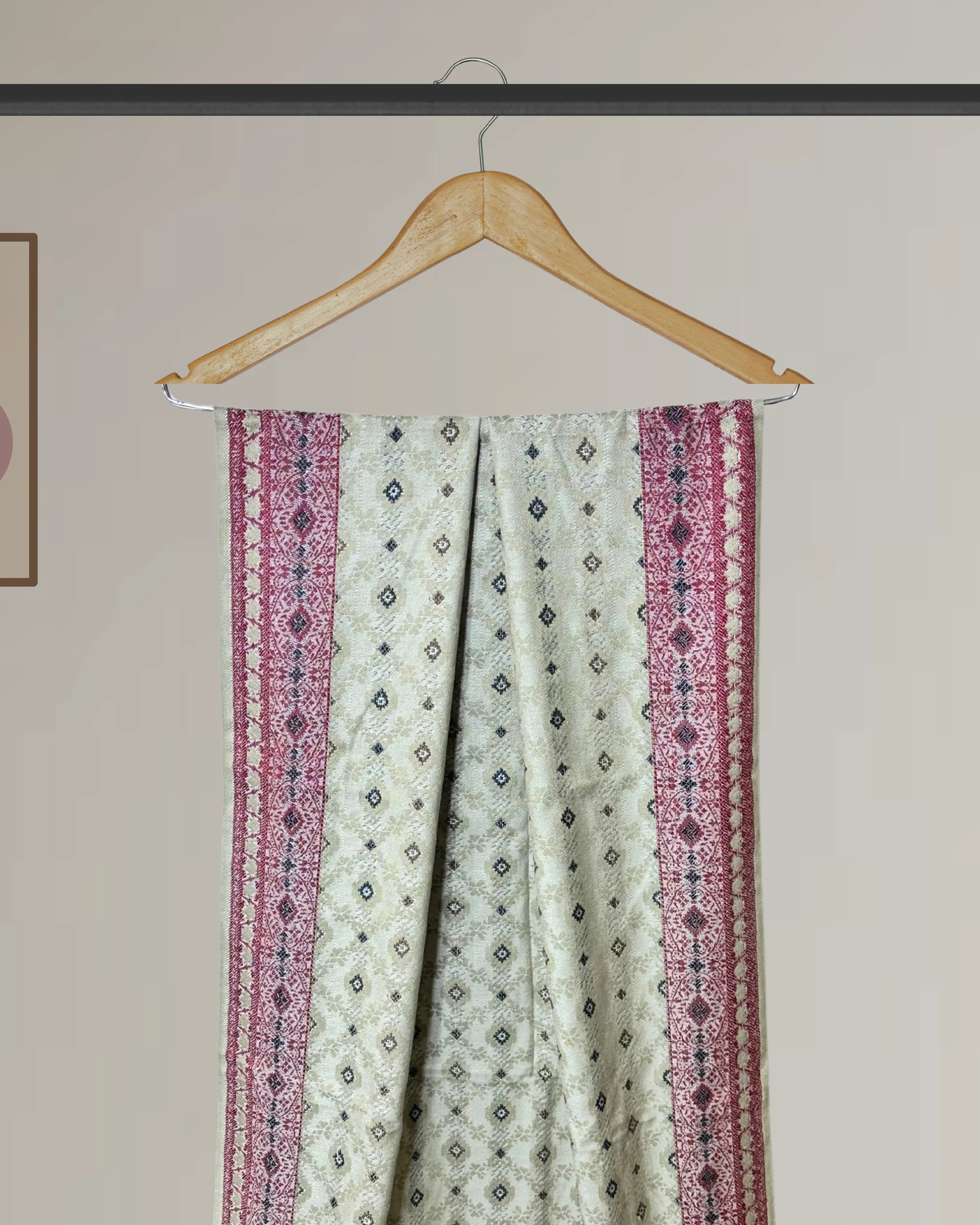 Winter Printed Shawl with 4-Side Border & Tassels - Ws134