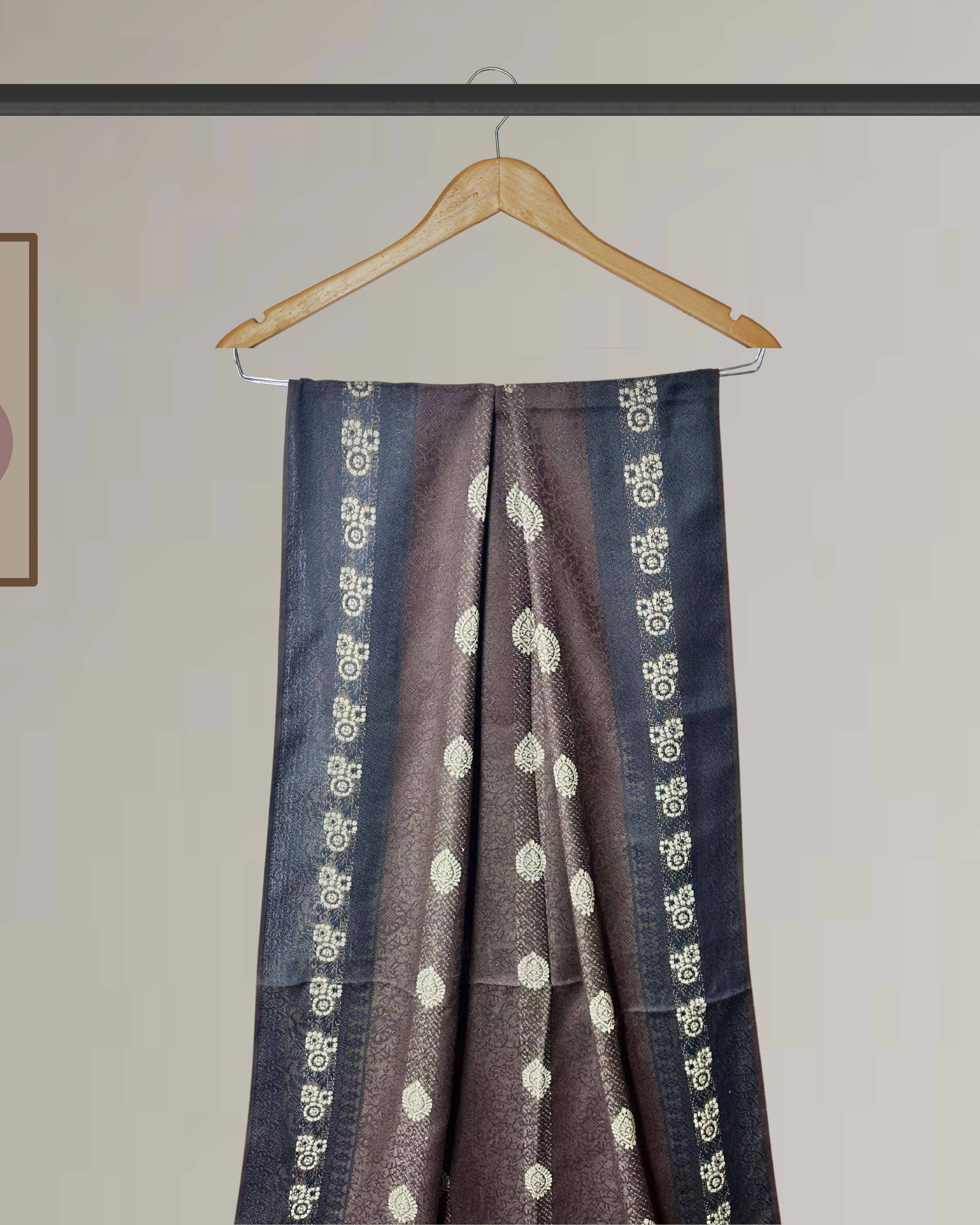 Winter Printed Shawl with 4-Side Border & Tassels - Ws136