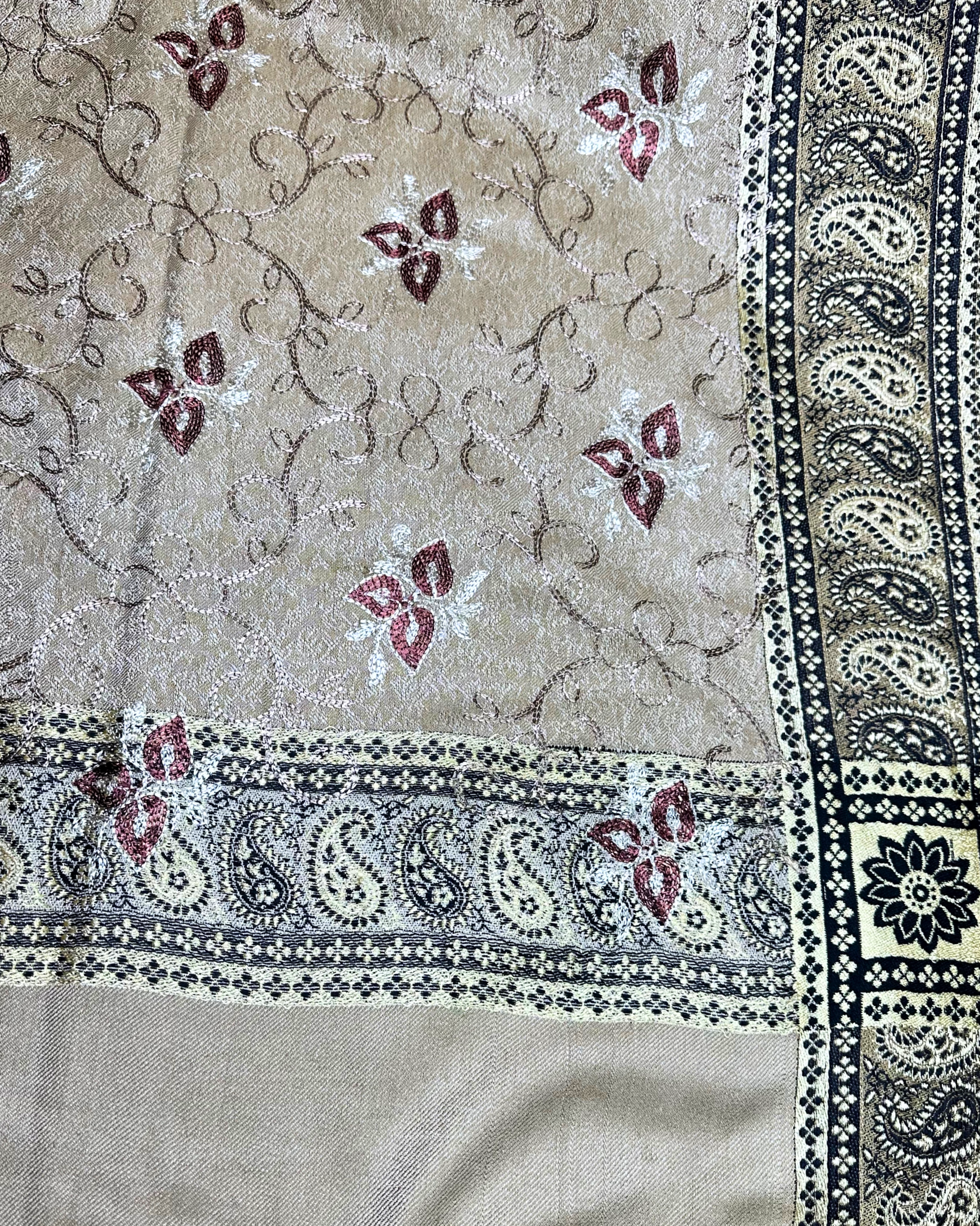 4 Border Embroidered Shawl for Winter -Ws107